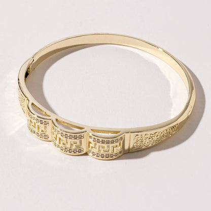 Gorgeous Gold Fashion Jewelry Set: Necklace, Bracelet, Ring & Earrings Combo For Women